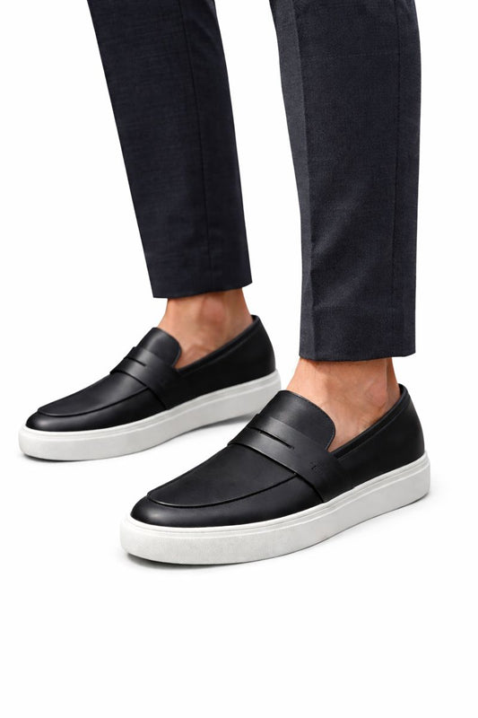 LAWRENCE | STYLISH LOAFER WITH MODERN COMFORT